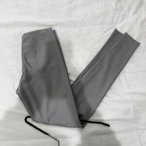 SKIMS Gray Leggings